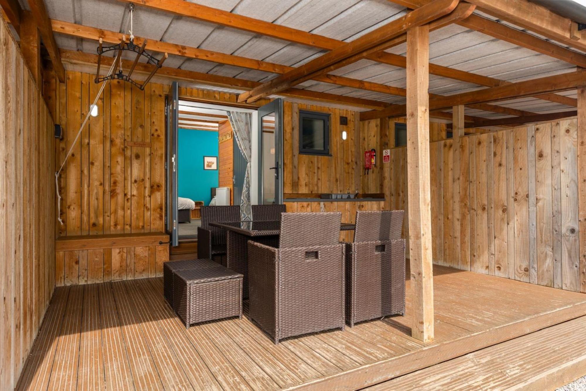 Cosy Glamping In The Eskdale Valley - Studio Lodges And Mega Pods Extérieur photo