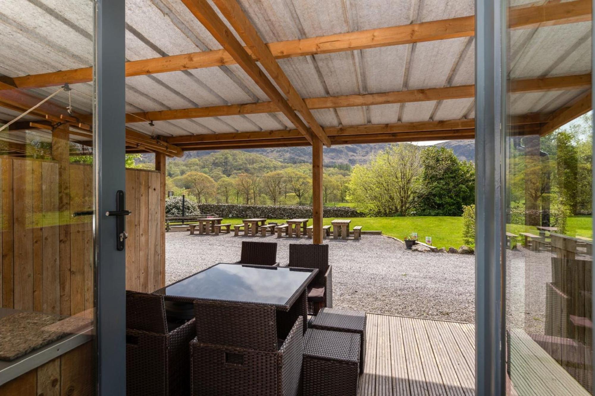 Cosy Glamping In The Eskdale Valley - Studio Lodges And Mega Pods Extérieur photo